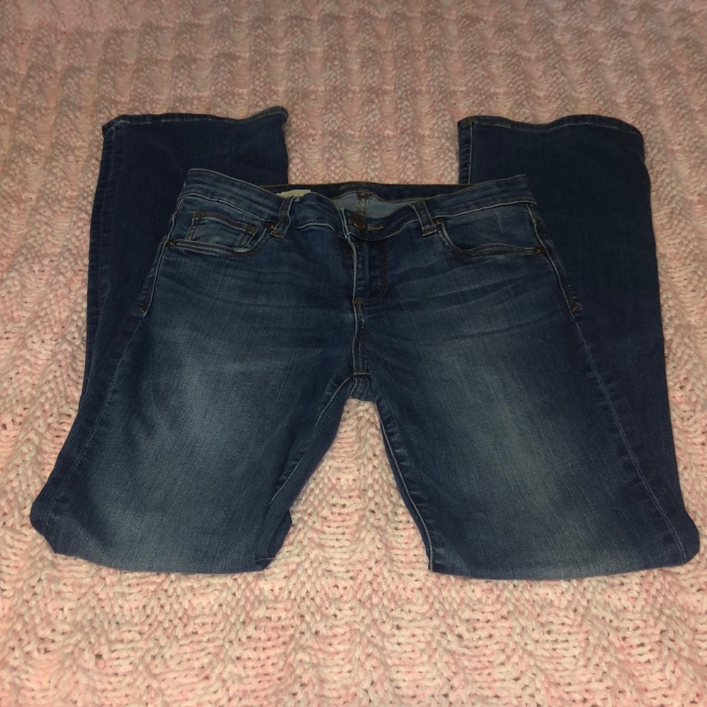 Kut from the Kloth Karen Baby Bootcut Jeans Size:2